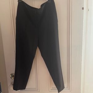 BCBGMAXAZRIA Capri  Dress Pant